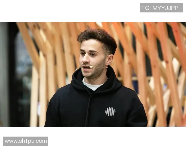 欧洲足球明星携手豪车品牌打造全新代言形象引领时尚潮流