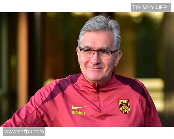 揭秘那些足球明星的身高秘密谁才是长不高的传奇球员